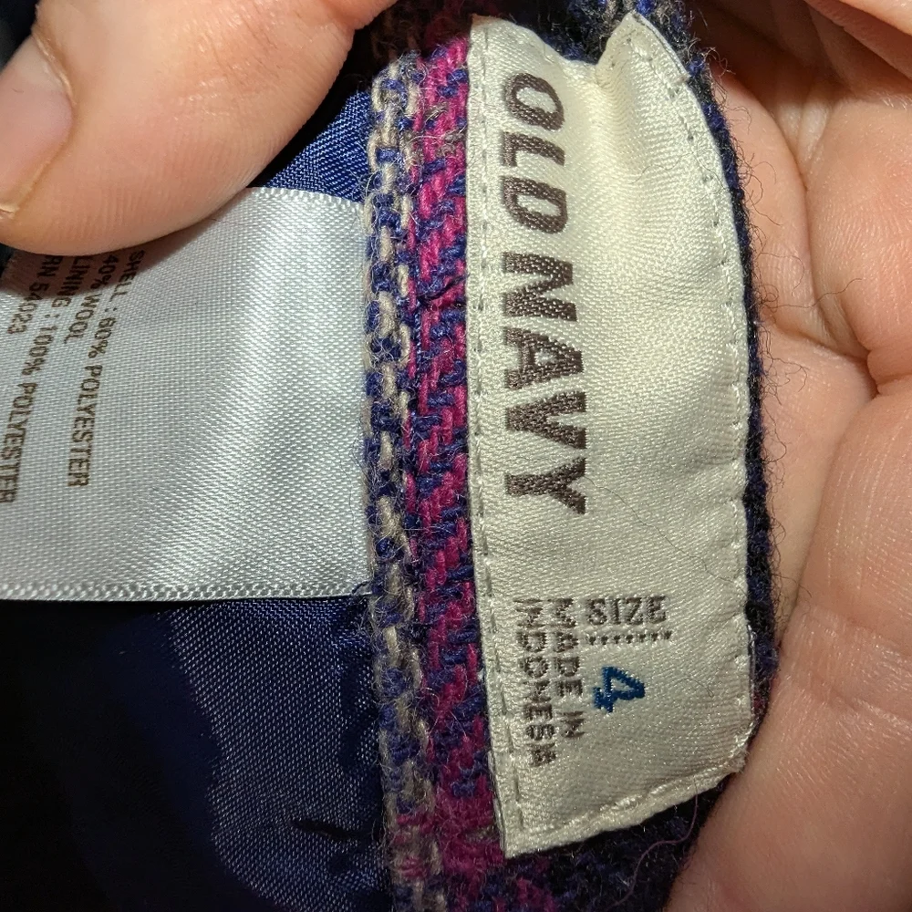2010 Wool Blend Old Navy Plaid Mini Skirt With Pockets Academia